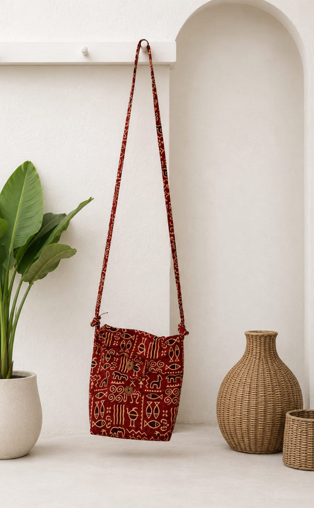 Half White Cotton All-Over Kalamkari Printed Long Straight Kurti 3 piece Combo With Sling Bag