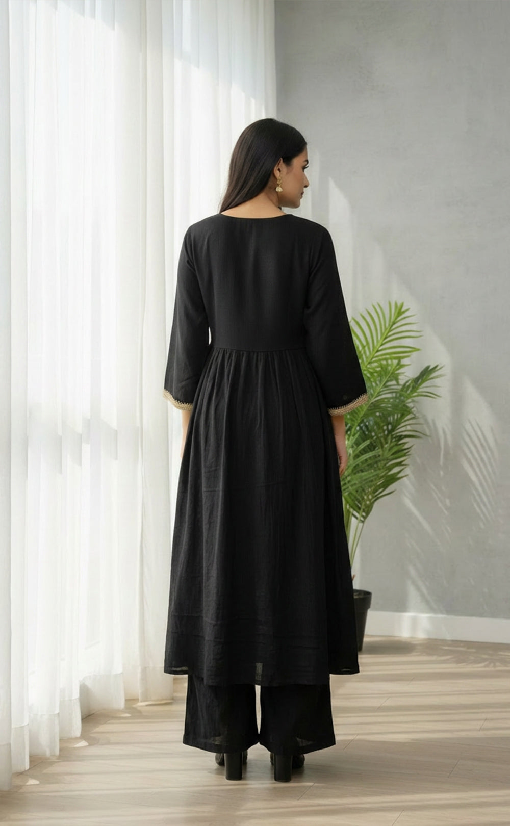 Black Round Neck Chinon Ghera Kurta with Weaving Dupatta