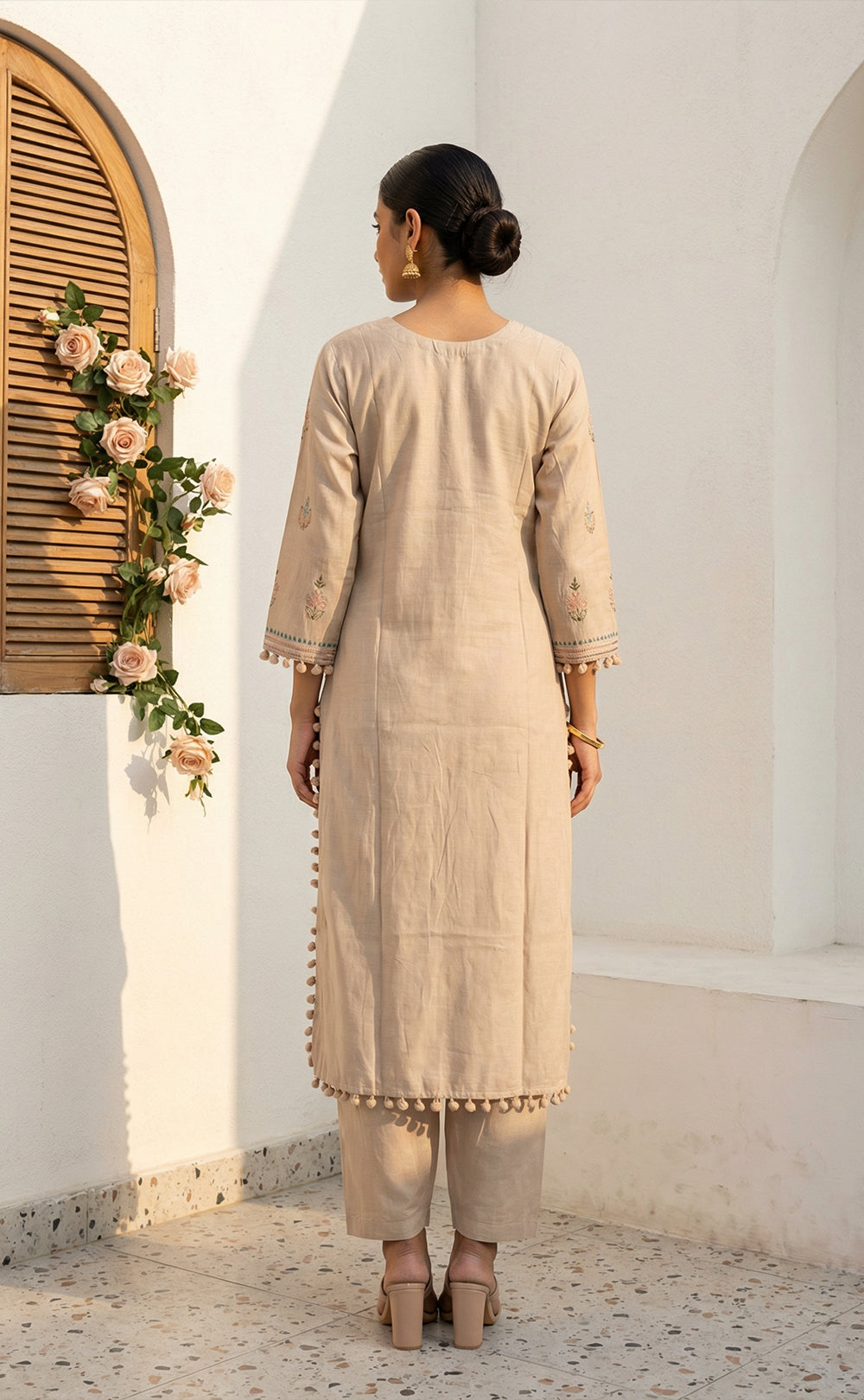 Chiku Roman Silk Thread work Brush paint Kurti Set with soft Dupatta