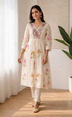 White Mal Chanderi thread work Ghera model Kurti Set with Brush paint Dupatta