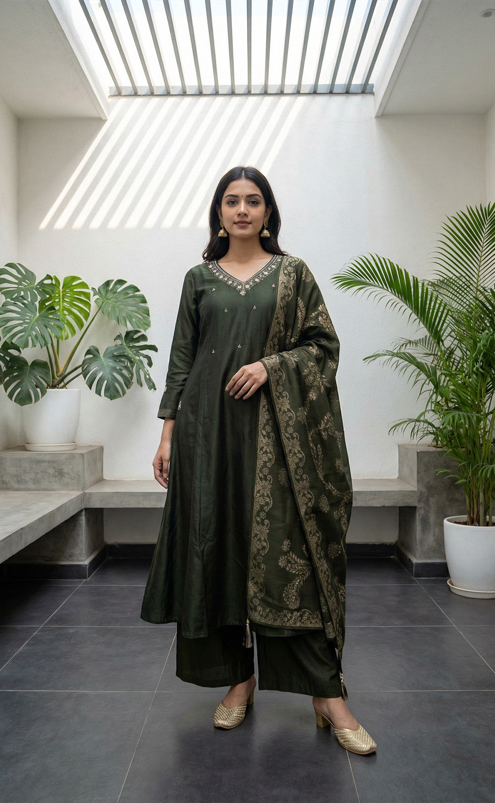 Forest Green Fancy Hand Embroidered Work Flare Kurti Set