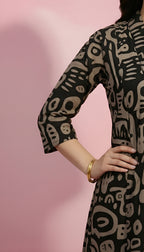 Abstract Flair Kurti