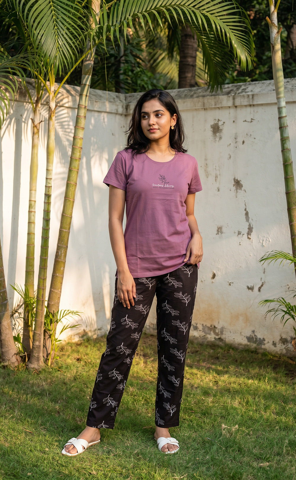 Mauve Leaf Printed Night Suit