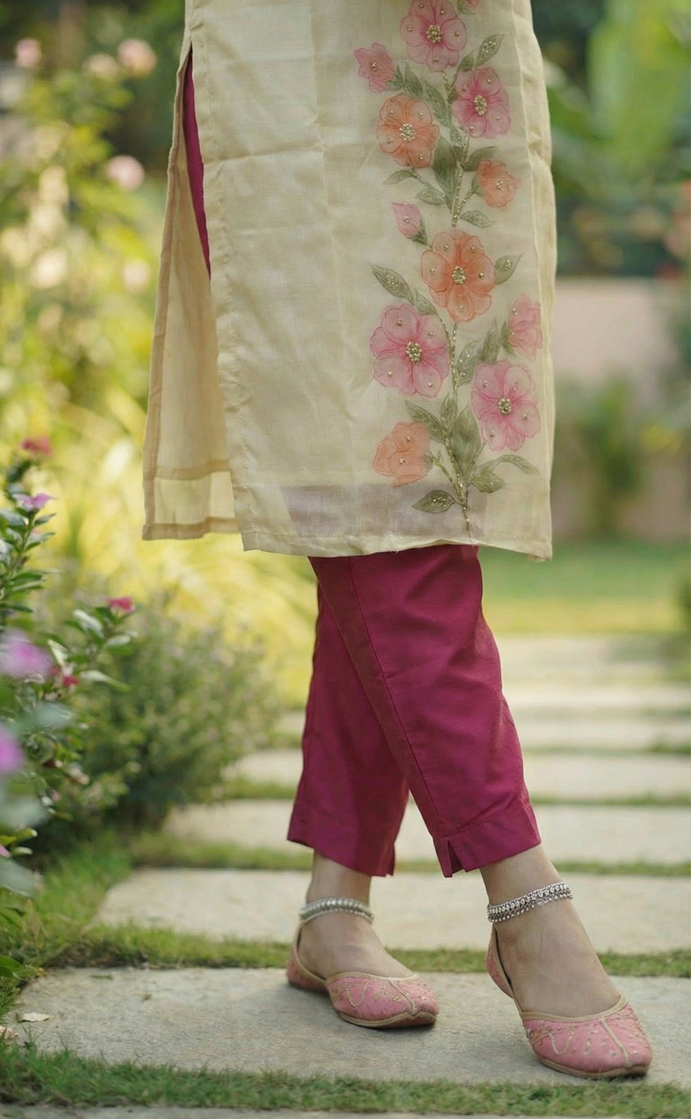 Embroidery Roman Silk Kurti Set